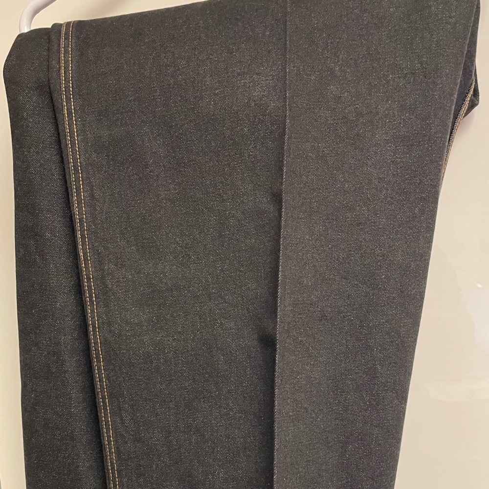 Burberry Jeans Men Size 40. - Picture 2 of 6